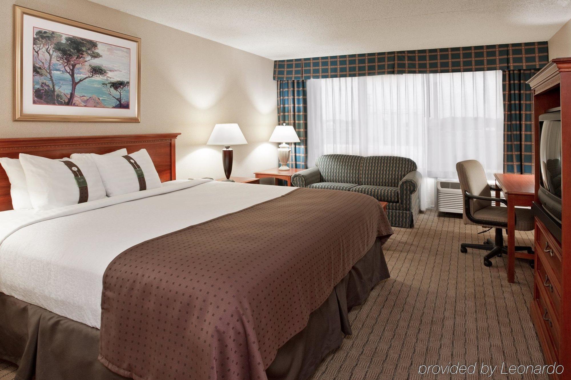 Four Points By Sheraton Airport 3*